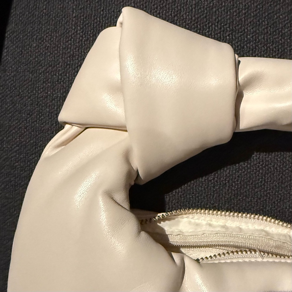 Melie Bianco Alexandra Top Handle Bag Cream Vegan Leather Handbag Retail $53 - Picture 2 of 6